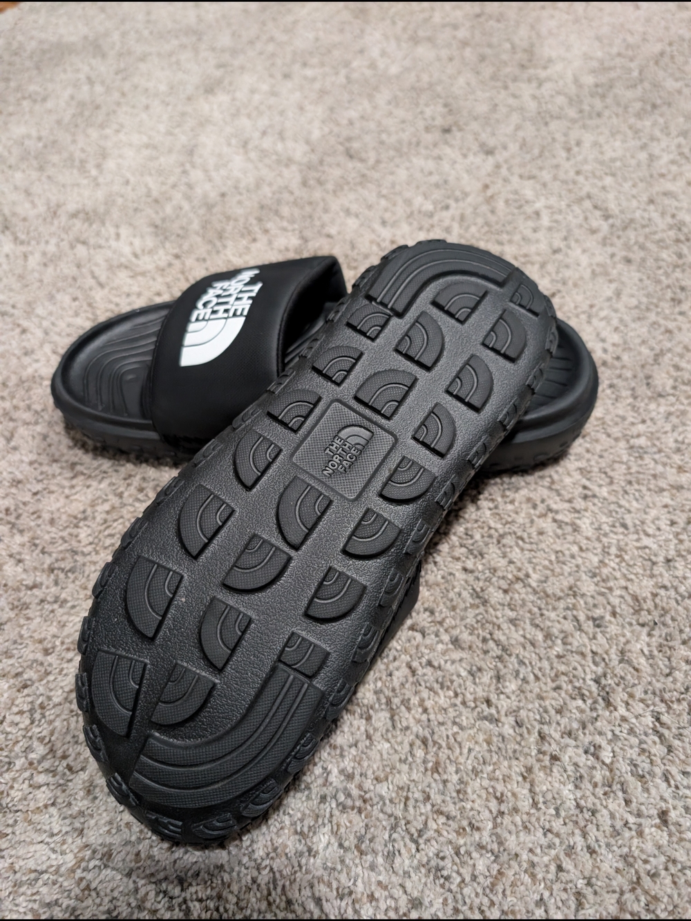 The North Face Never Stop Black Slide Sandals NWOT - Picture 2 of 4